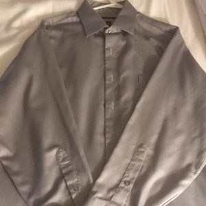 Men’s Wrinkle Free Fitted Dress Shirt